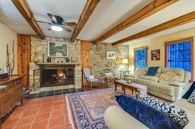 300 DEER LAKE ESTATES, Wimberley, TX 78676