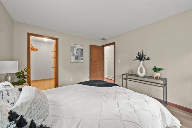 7 Riverview Dr, Middleton, MA 01949