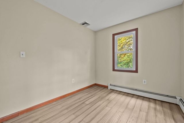 7 Riverview Dr, Middleton, MA 01949