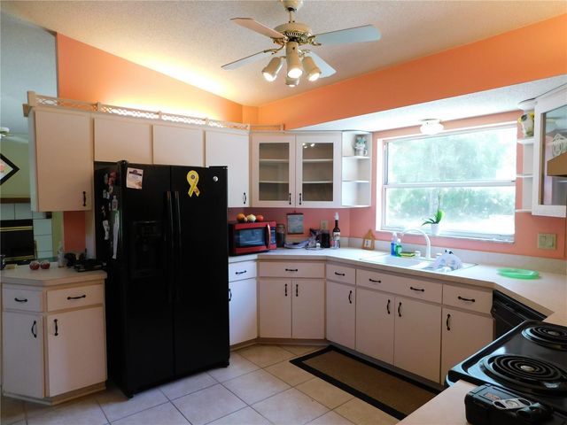 7808 W DROVER STREET, Homosassa, FL 34446