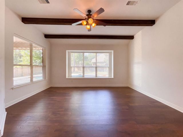 312 Overland Trace, Montgomery, TX 77316