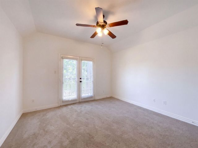 312 Overland Trace, Montgomery, TX 77316