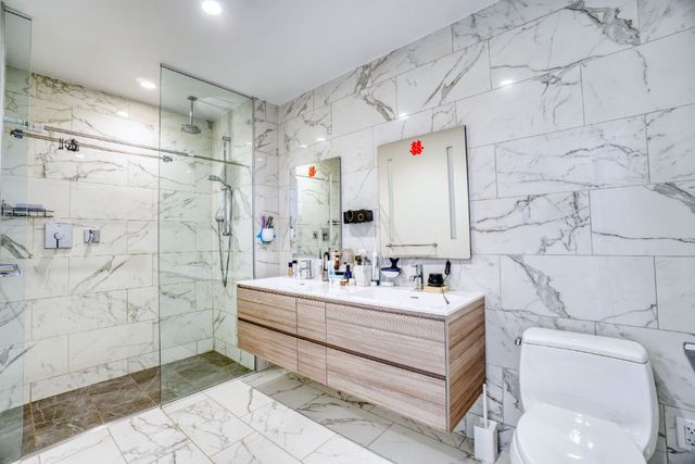 13101 40th Rd Apt 10W, New York City, NY 11354