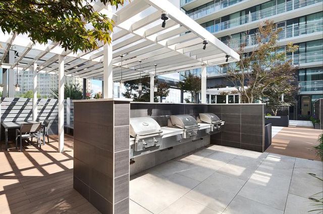 13101 40th Rd Apt 10W, New York City, NY 11354