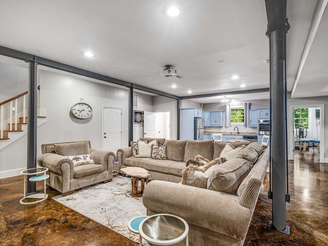 4613 General Lowrey Drive, Nashville, TN 37215