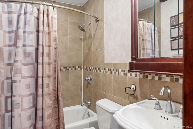 85-16 248th Street, Bellerose, NY 11426