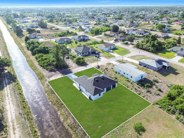 3100 SALLY AVENUE S, Lehigh Acres, FL 33976