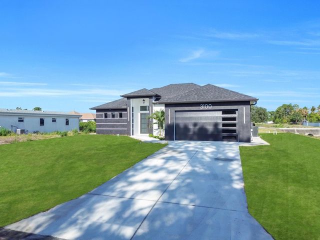 3100 SALLY AVENUE S, Lehigh Acres, FL 33976