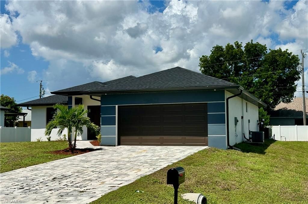 1318 NE 4th PL, CAPE CORAL, FL 33909 — photo 3