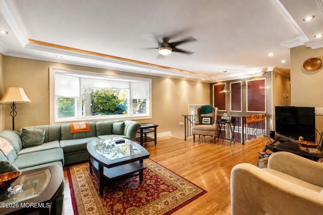 532 Robinhood Road, Brick, NJ 08724