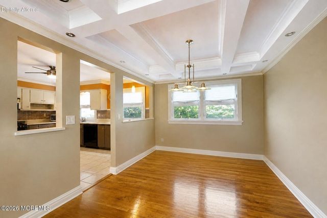 532 Robinhood Road, Brick, NJ 08724
