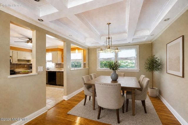 532 Robinhood Road, Brick, NJ 08724