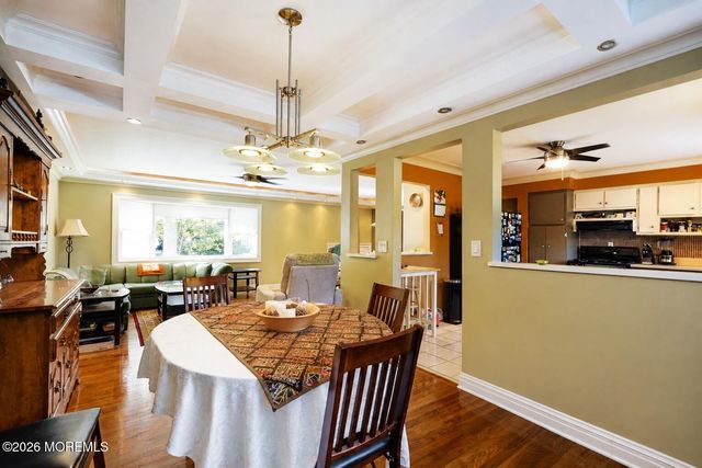 532 Robinhood Road, Brick, NJ 08724