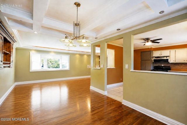 532 Robinhood Road, Brick, NJ 08724