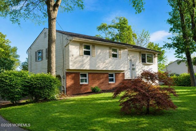 532 Robinhood Road, Brick, NJ 08724