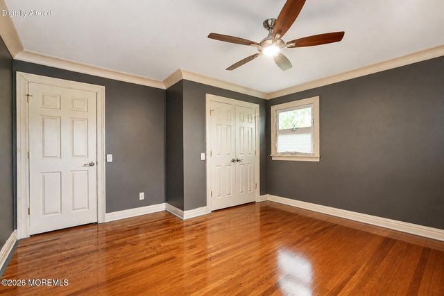 532 Robinhood Road, Brick, NJ 08724