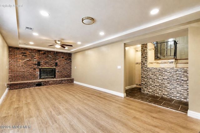 532 Robinhood Road, Brick, NJ 08724