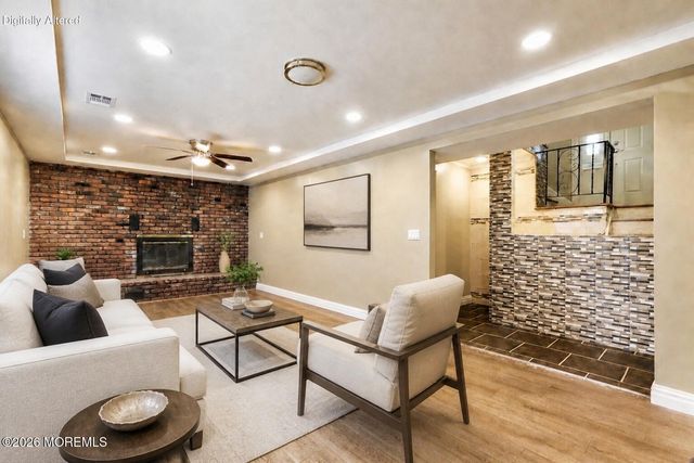 532 Robinhood Road, Brick, NJ 08724