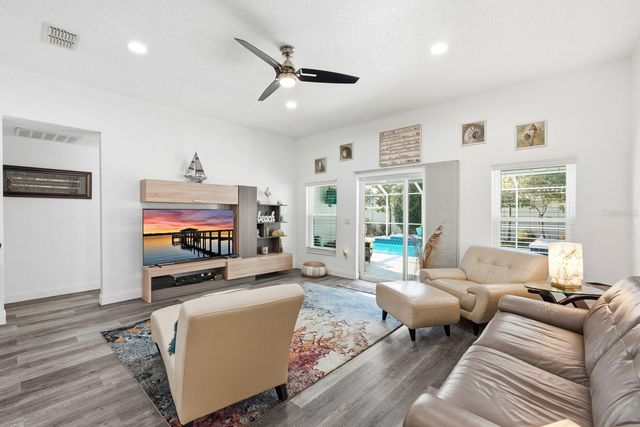 3 LYSANDER LANE, Palm Coast, FL 32137