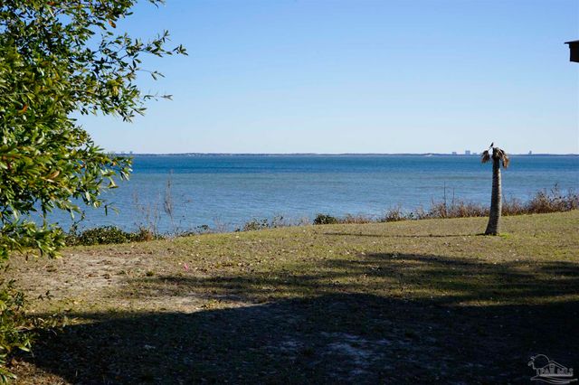 900 Scenic Hwy, Pensacola, FL 32503