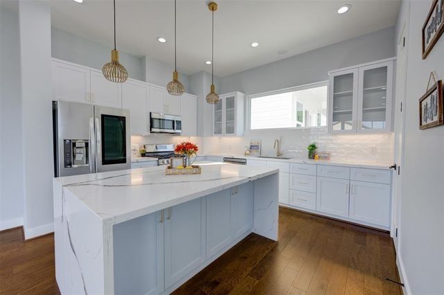 3412 Dixie Drive, Houston, TX 77021