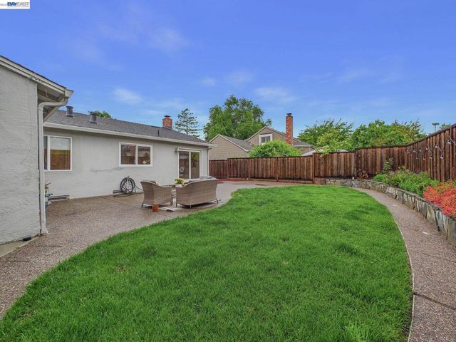 3749 Platt Ct N, Pleasanton, CA 94588