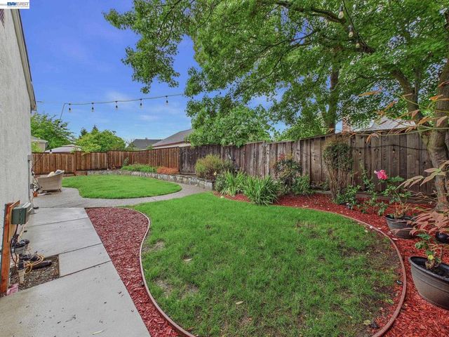 3749 Platt Ct N, Pleasanton, CA 94588