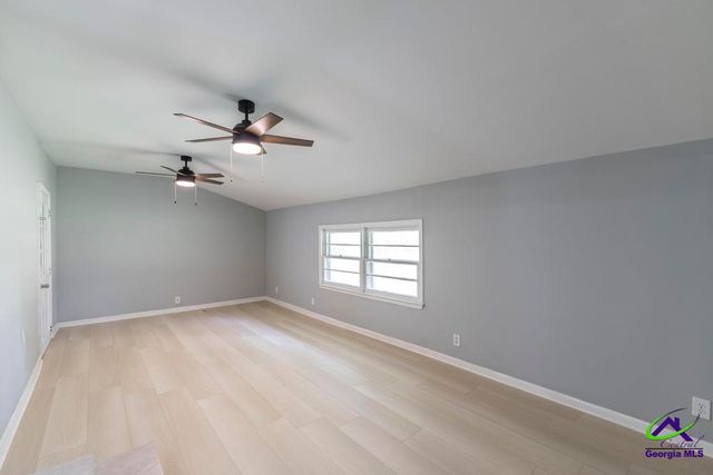 121 Napier Avenue, Warner Robins, GA 31093