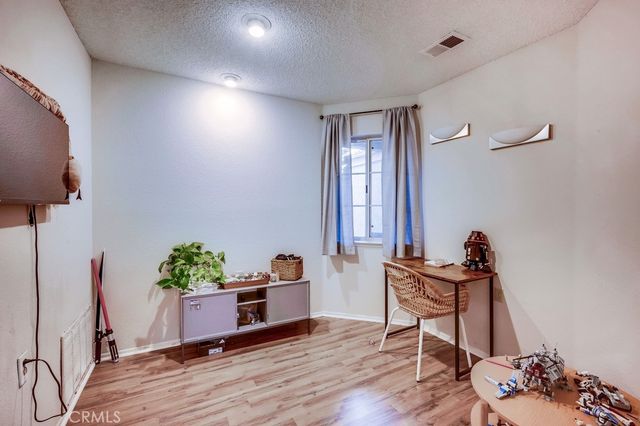 930 Countryside Street, Hemet, CA 92545