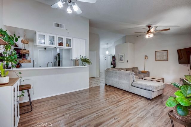 930 Countryside Street, Hemet, CA 92545