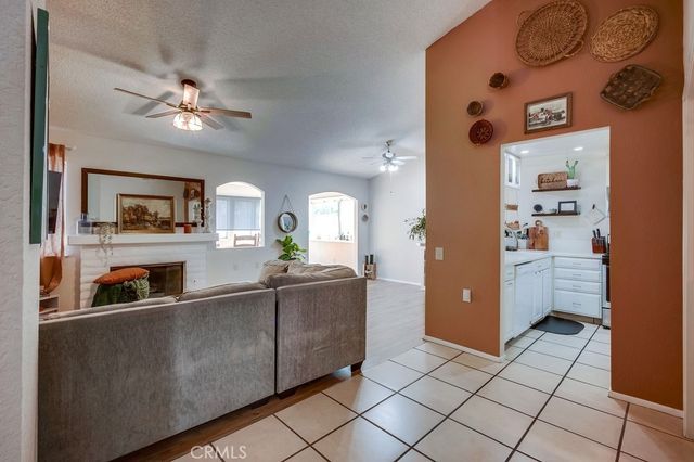 930 Countryside Street, Hemet, CA 92545