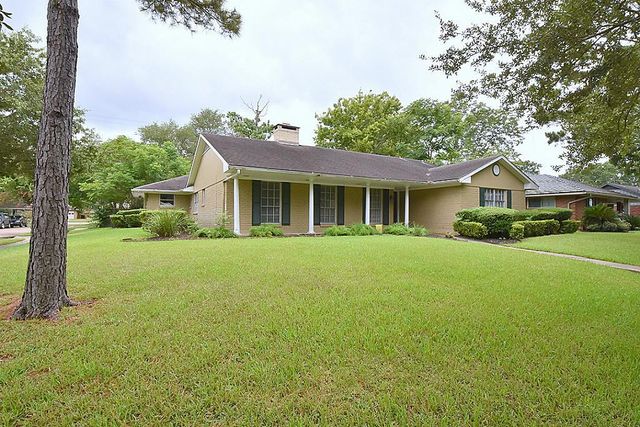 5103 Briarbend Drive, Houston, TX 77035