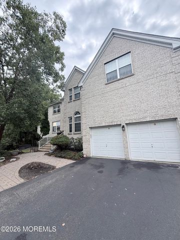2 Amanda Court, Manalapan, NJ 07726