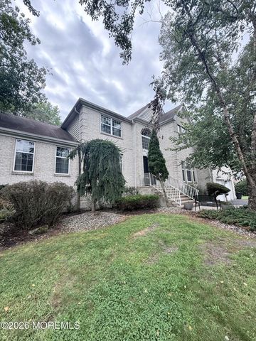 2 Amanda Court, Manalapan, NJ 07726