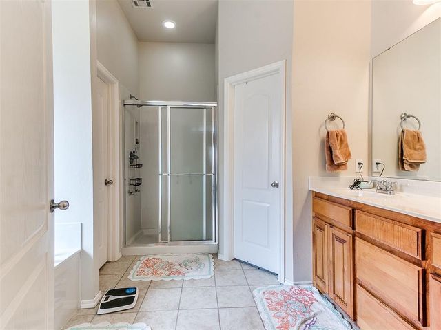 448 Highgrove Drive, Blanchard, OK 73010