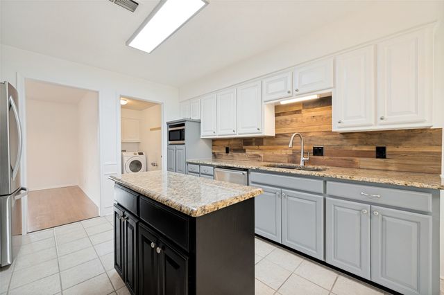 5713 Pecan Place Drive, Mckinney, TX 75071
