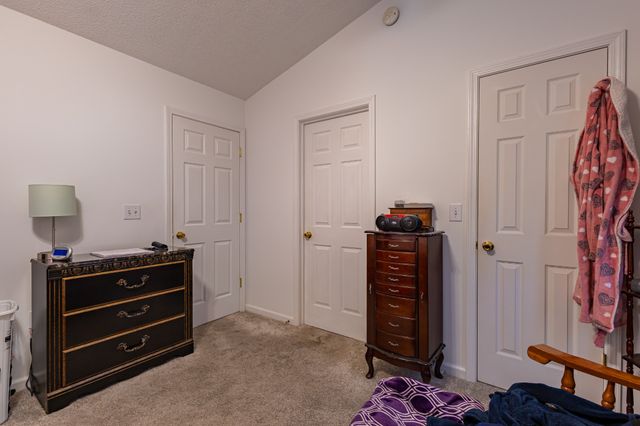 614 Fairview Cir, Winchester, TN 37398