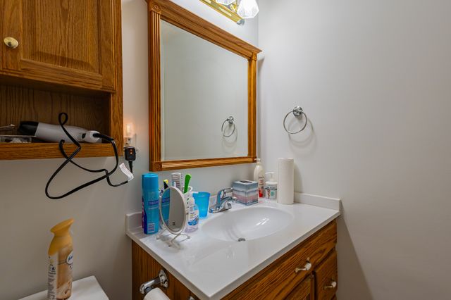 614 Fairview Cir, Winchester, TN 37398
