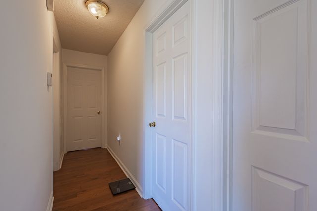 614 Fairview Cir, Winchester, TN 37398