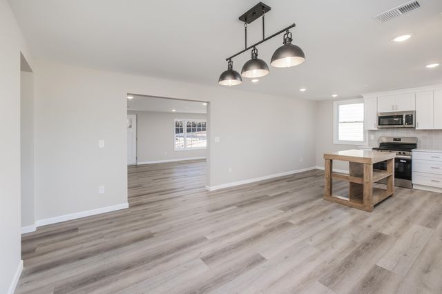 231 Ranch Road, Spartanburg, SC 29303