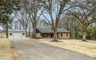 231 Ranch Road, Spartanburg, SC 29303