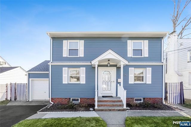 23-26 Berkshire Road, Fair Lawn, NJ 07410