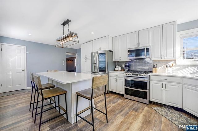 23-26 Berkshire Road, Fair Lawn, NJ 07410