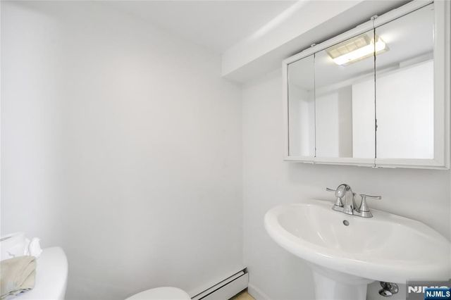 23-26 Berkshire Road, Fair Lawn, NJ 07410