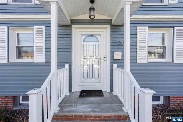 23-26 Berkshire Road, Fair Lawn, NJ 07410