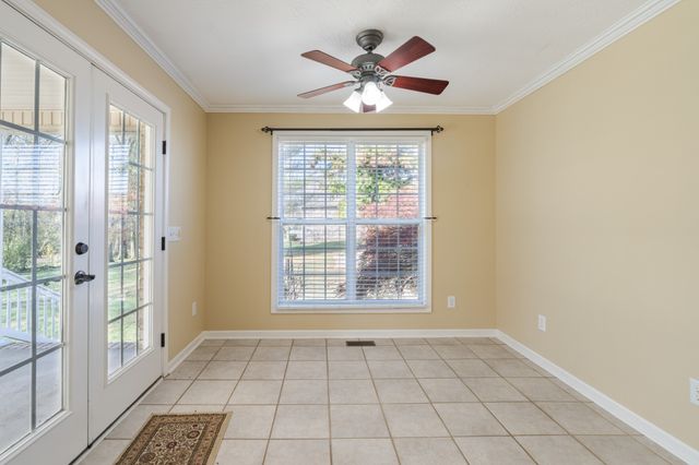 1045 Emerald Way, Castalian Springs, TN 37031