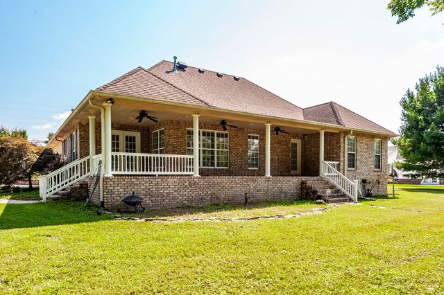 1045 Emerald Way, Castalian Springs, TN 37031