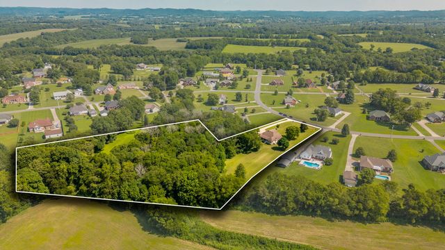 1045 Emerald Way, Castalian Springs, TN 37031