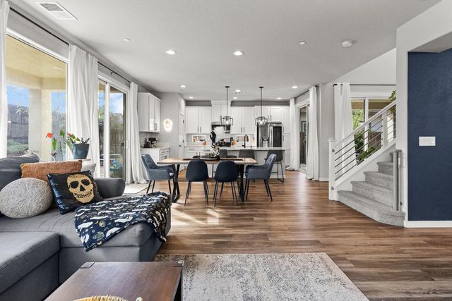 4131 Aura Way, Rancho Cordova, CA 95742