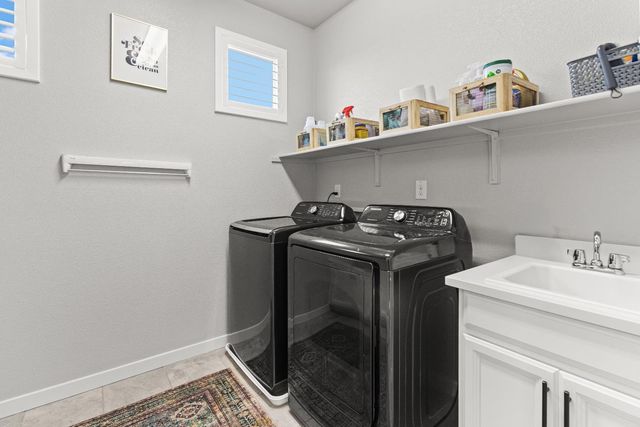 4131 Aura Way, Rancho Cordova, CA 95742